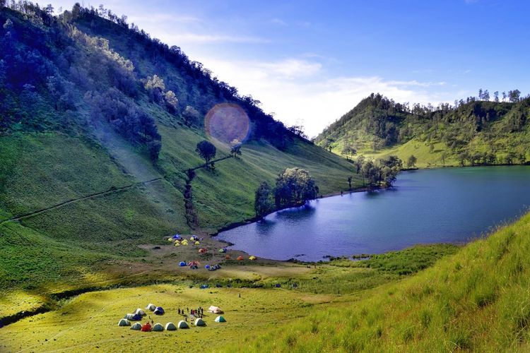 Pesona Danau Ranu Kumbolo